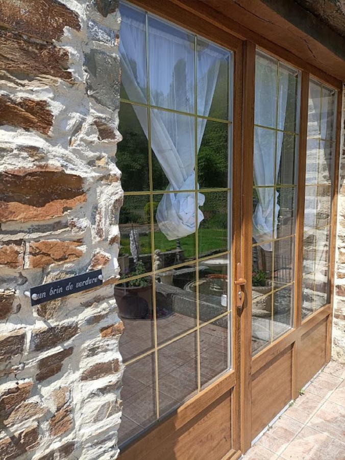 Le Moulin De Benneville Chambres D'Hotes, Petit Dejeuner Compris Cahagnes Exterior foto